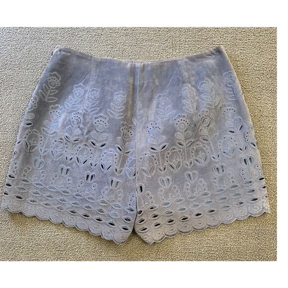INTERMIX Women's Suede Shorts S Blue Floral Laser Cut Scalloped Hem High Waist - Picture 1 of 12
